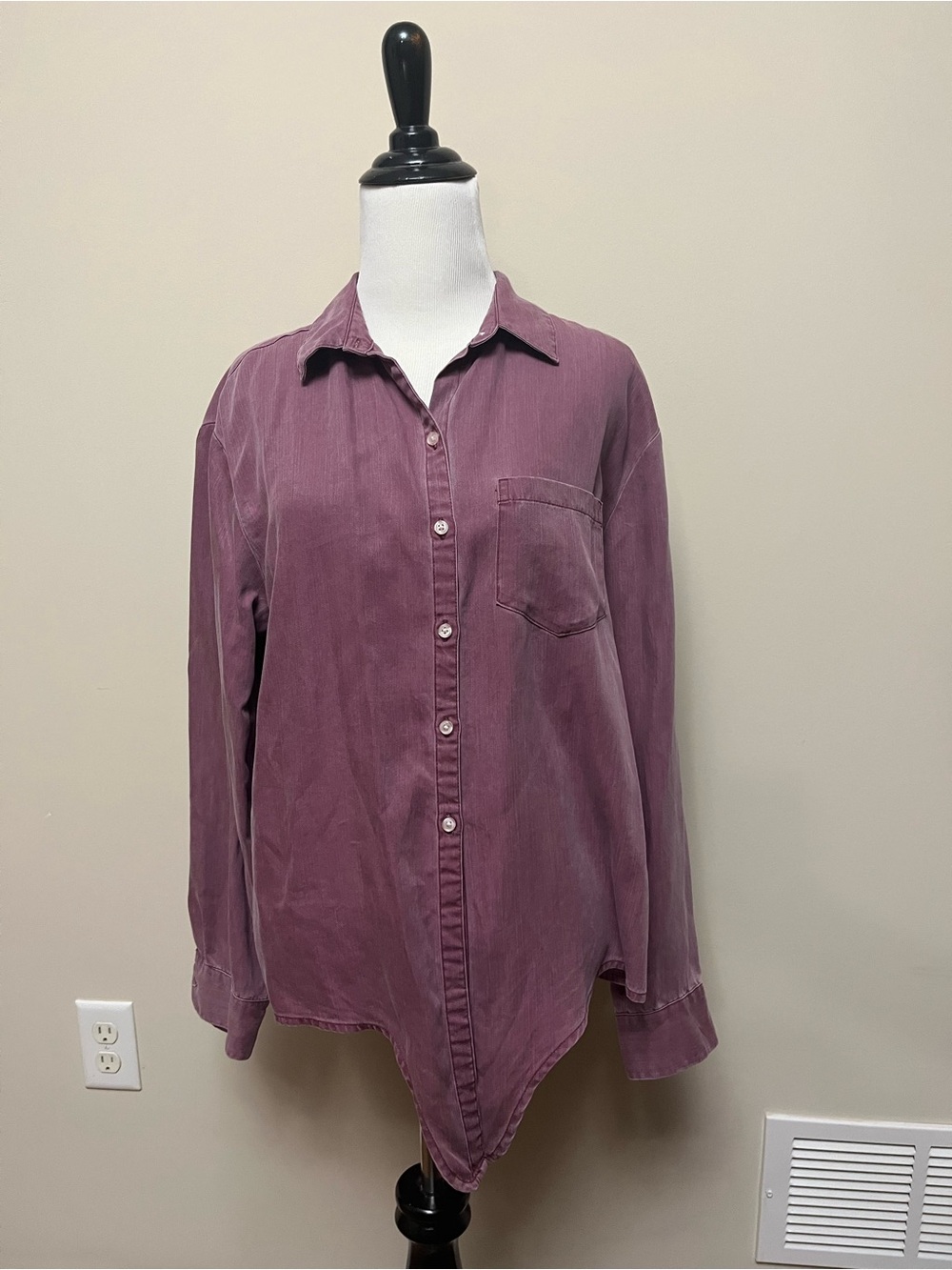 Old Navy Women's Button-Down Shirt in Dusty Mauve